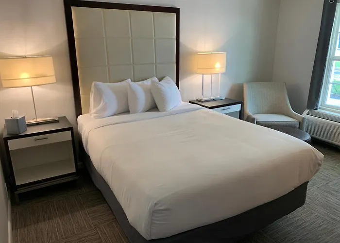 Heritage House Inn